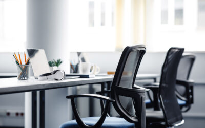 The Power Duo: The Importance of a Good Office Desk and Chair